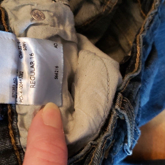 Levi Signature Gold boys jeans. Size Reg 16 straight leg. - Picture 3 of 5